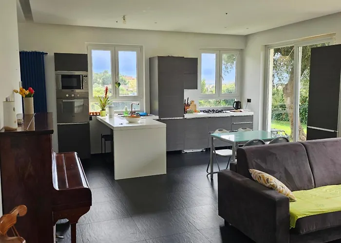 فيلة Gio لوانو